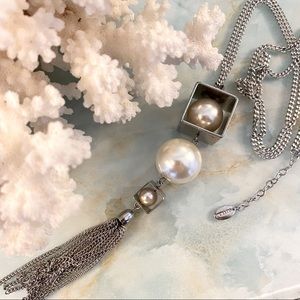 BERRICLE Geometric Faux Pearl Chain Tassel Necklace